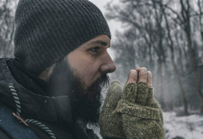 Does a Beard Keep Your Face Warm? What It Does in Frost